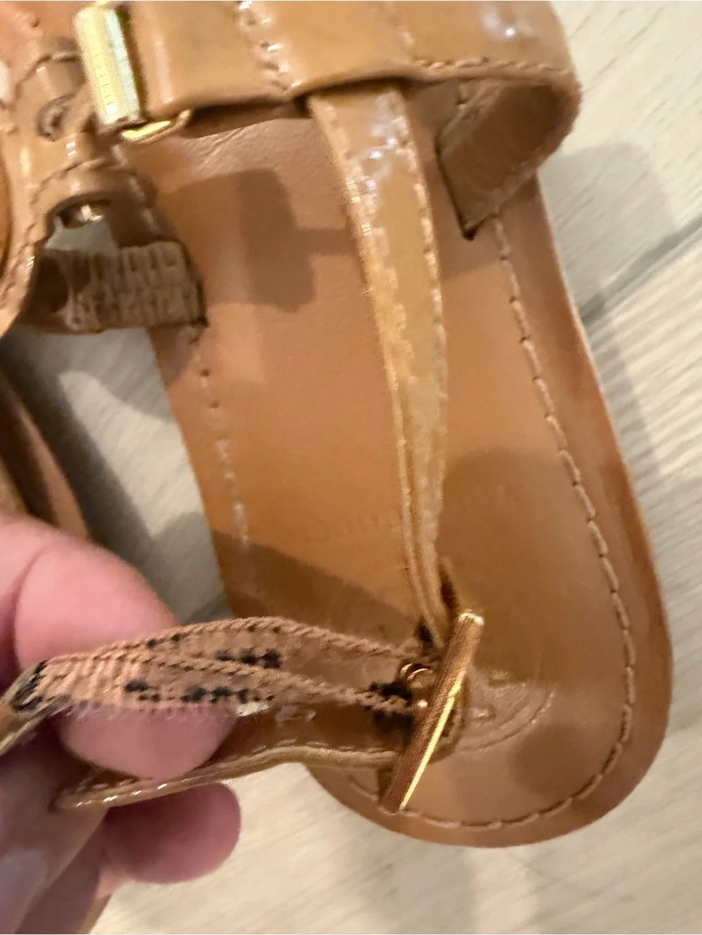 Tory Burch Cognac Leather T-Strap Sandals with Gold Logo